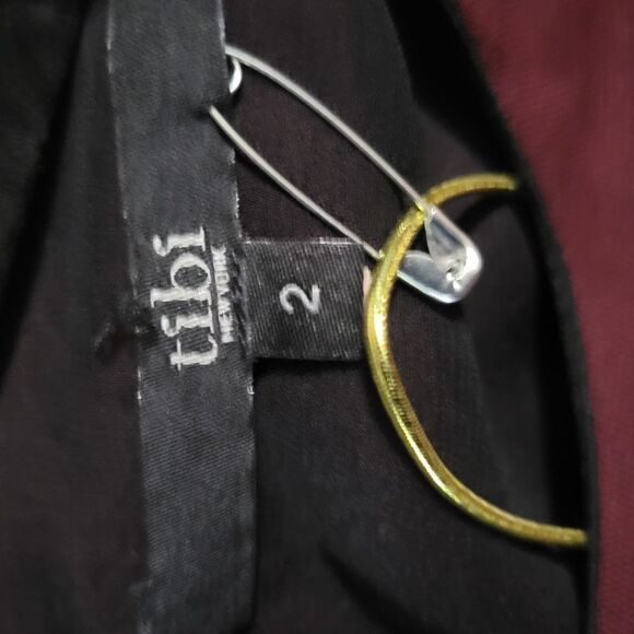 * * TIBI crew Neck wine/burgundy long sleeve Blouse - Picture 4 of 10